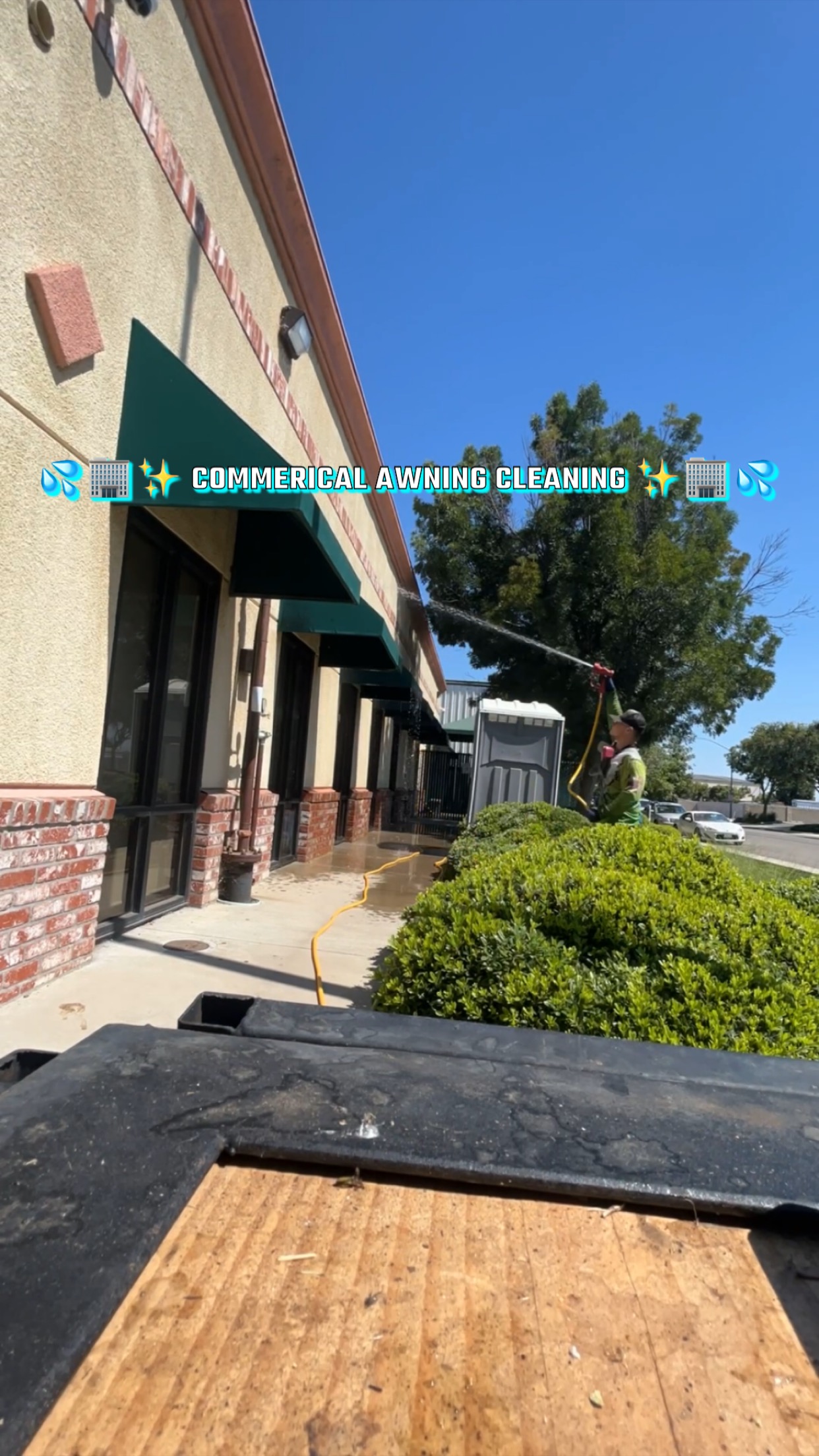 Commercial Awning and Concrete Cleaning in Ceres, CA